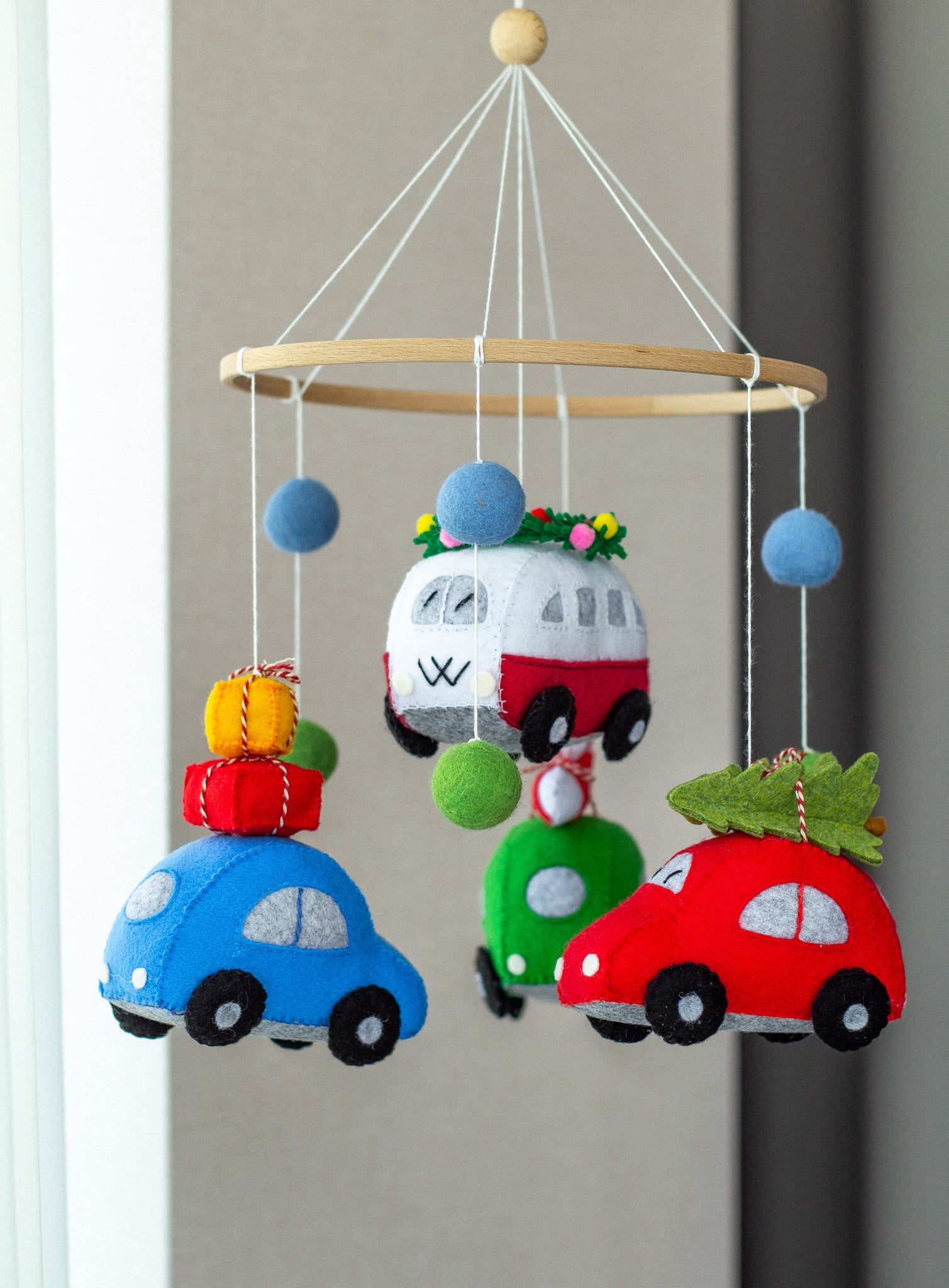 Christmas Car Baby Mobile – Handmade Felt Nursery Decor with Cars & Gifts - WoollyFox